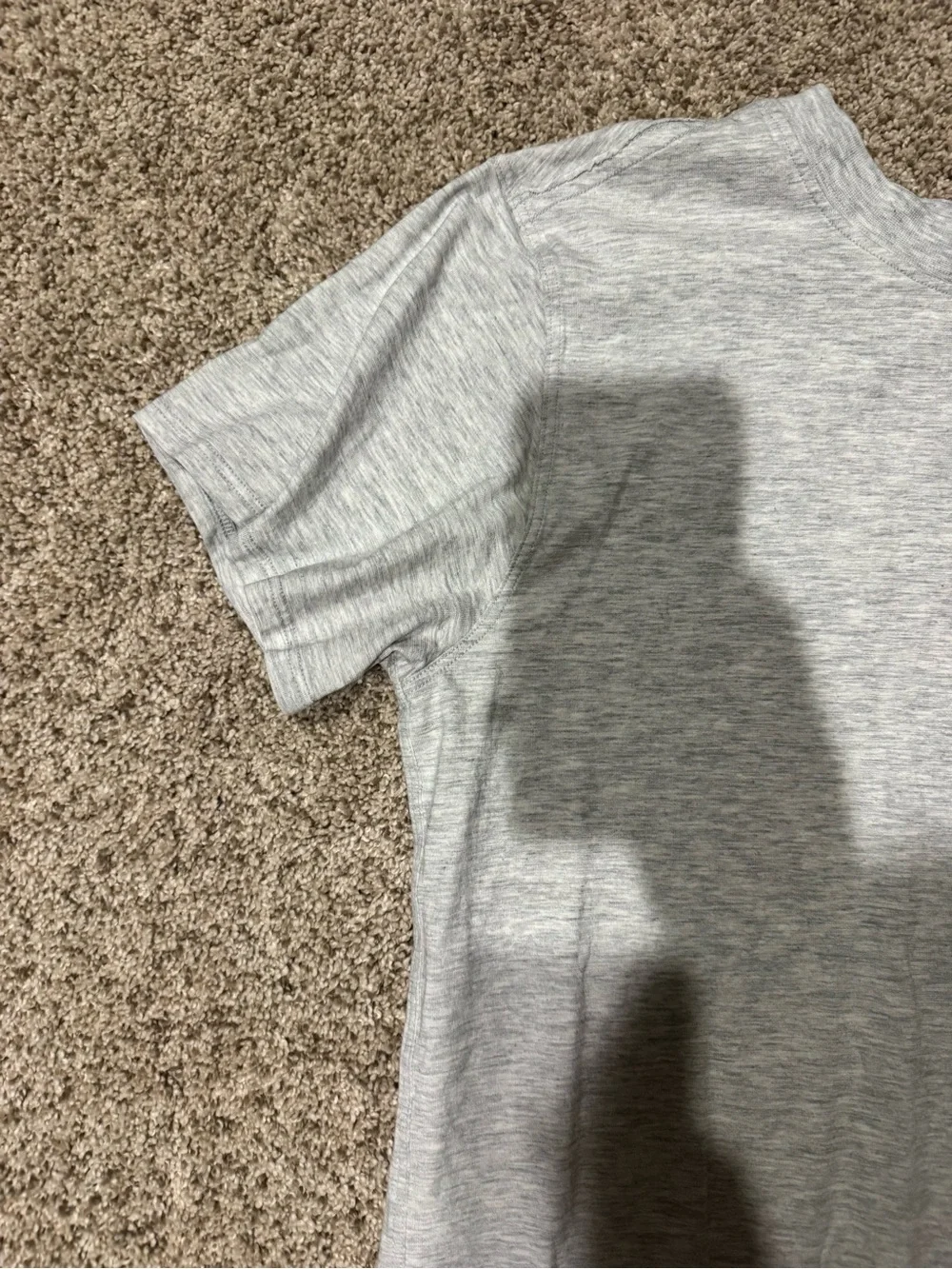 lululemon athletica Women's Heather Light Gray Short Sleeve Tee